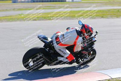 media/Jan-20-2023-Fastrack Riders (Fri) [[f2ad32aba3]]/Level 1/session 3 turn 9/
